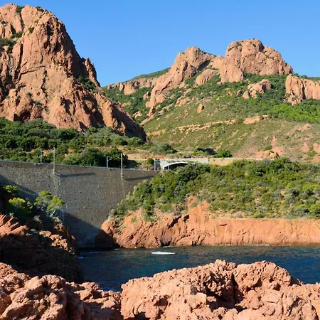Lägenhet Village Cap Esterel, Piscine, Saint-Raphaël