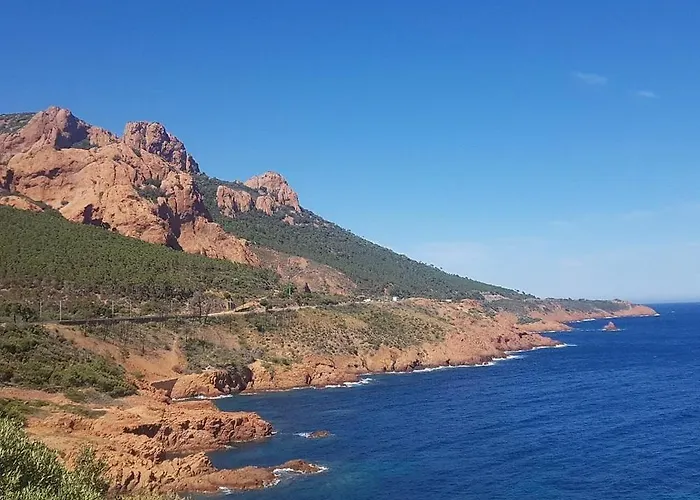 Daire Village Cap Esterel, Piscine, *