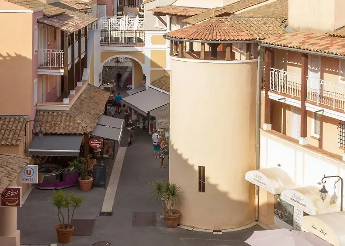 Village Cap Esterel, Piscine, Saint-Raphaël