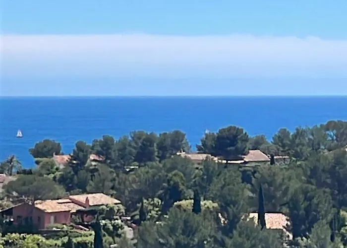 Daire Village Cap Esterel, Piscine, *