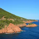 Village Cap Esterel, Piscine, Saint-Raphael (Var)