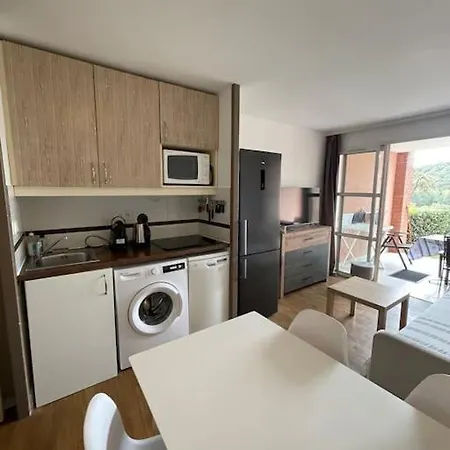 Village Cap Esterel, Piscine,