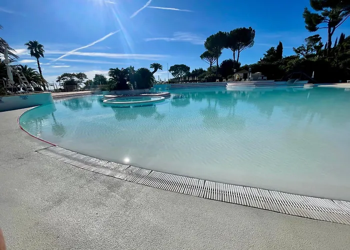 דירה Village Cap Esterel, Piscine, *