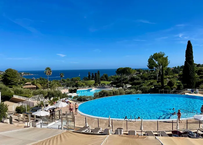 Village Cap Esterel, Piscine, Апартаменты