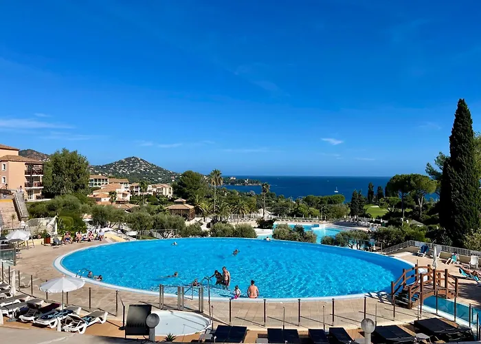 Апартаменты Village Cap Esterel, Piscine, *